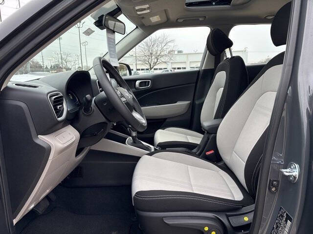 2025 Hyundai Venue SEL