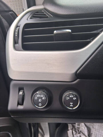 2016 GMC Yukon XL SLT