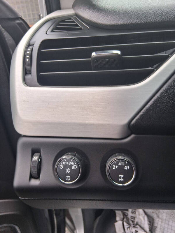 2016 GMC Yukon XL SLT