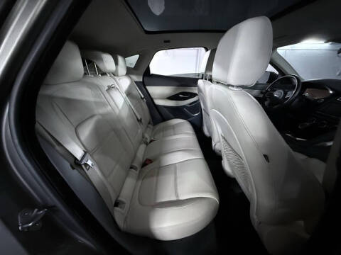 2020 Jaguar E-PACE P250 SE