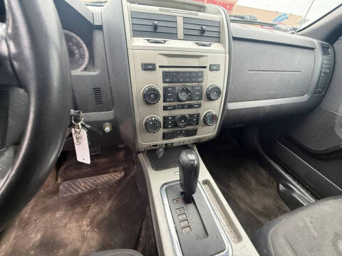 2009 Ford Escape XLT