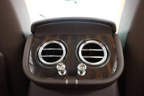 2021 Bentley Bentayga V8