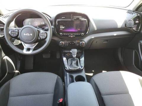 2023 Kia Soul S