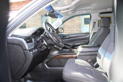 2018 Chevrolet Suburban LS