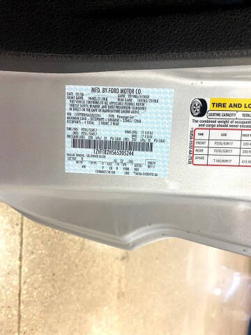 2006 Ford Mustang GT Deluxe