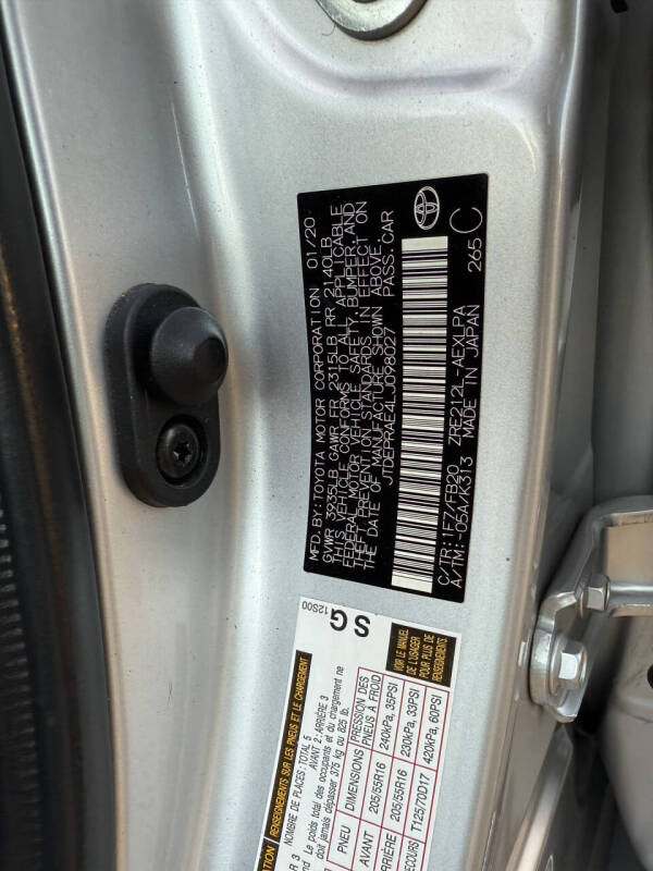 2020 Toyota Corolla LE