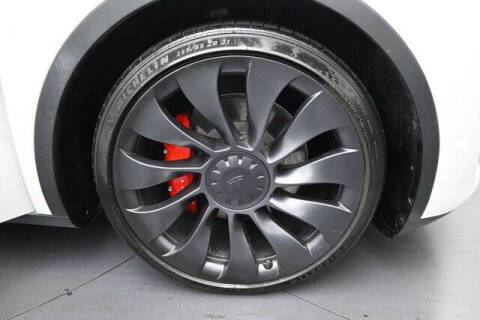 2023 Tesla Model Y Performance