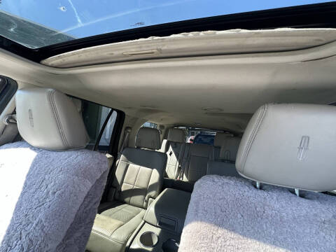 2011 Lincoln Navigator