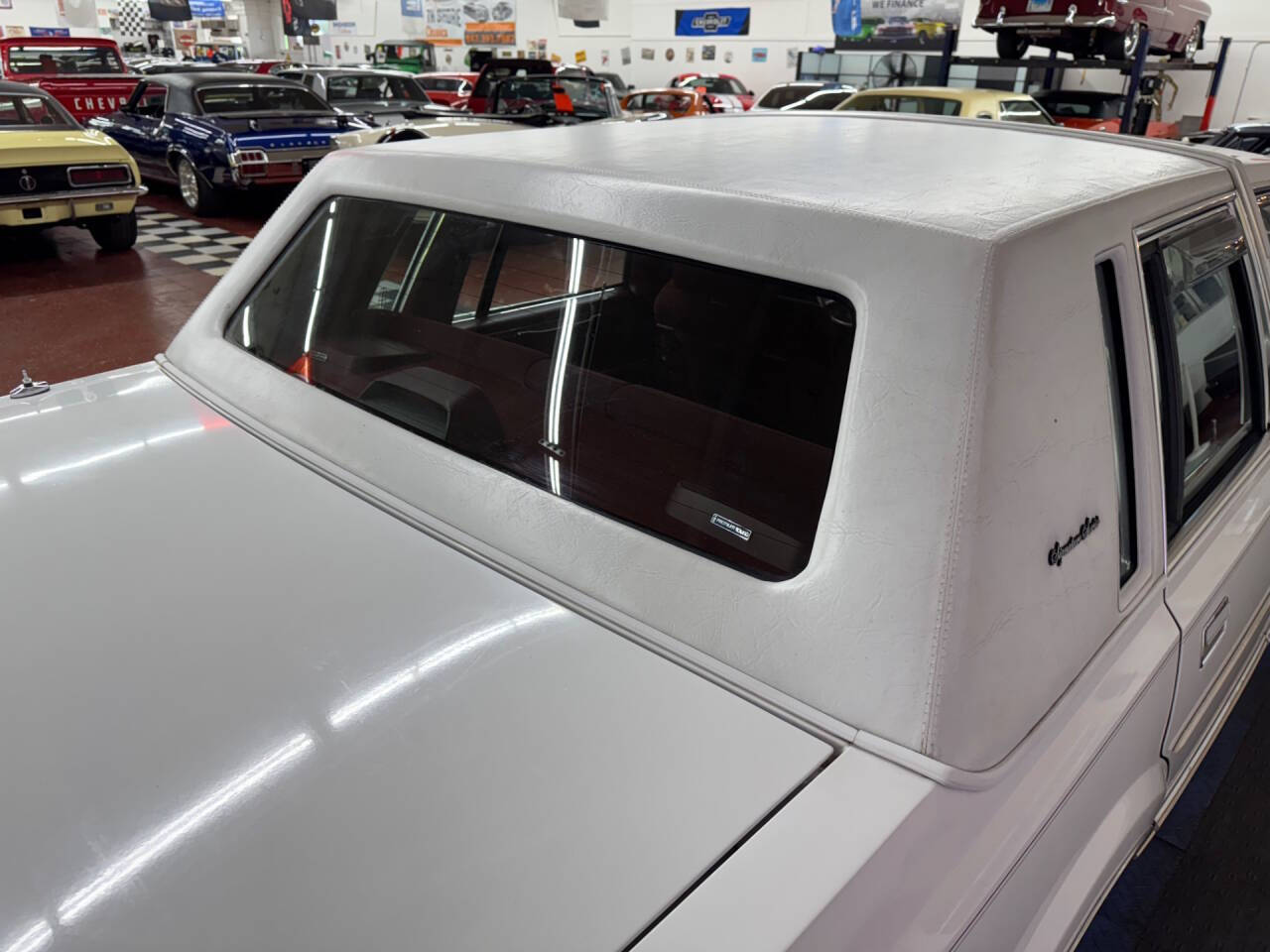 1989 Lincoln Town Car 14