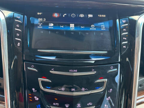 2017 Cadillac Escalade Premium Luxury