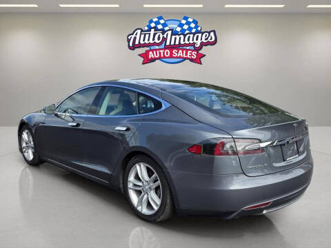 2013 Tesla Model S