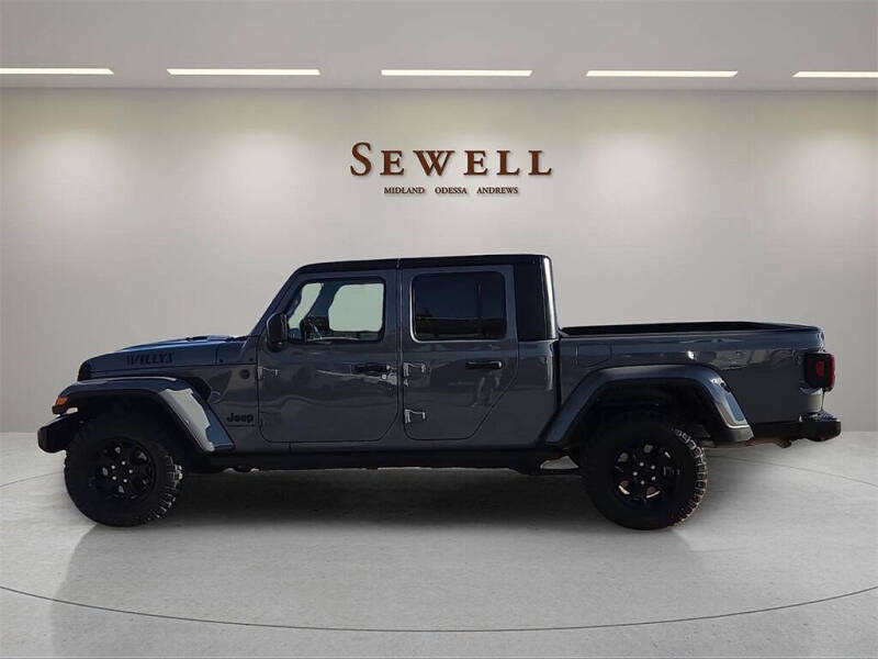 2023 Jeep Gladiator Willys