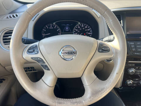 2014 Nissan Pathfinder Platinum