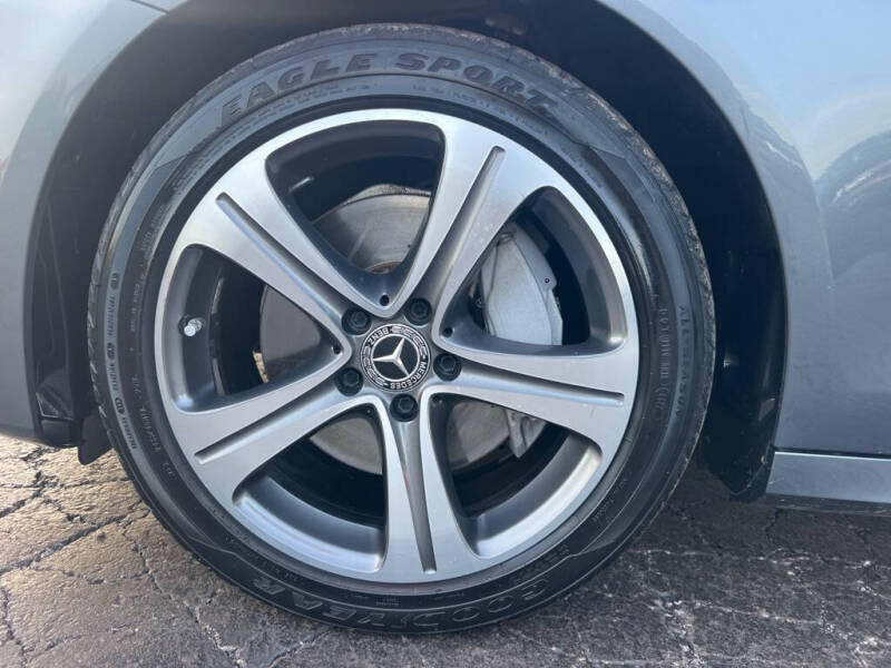 2017 Mercedes-Benz E-Class E 300 4MATIC