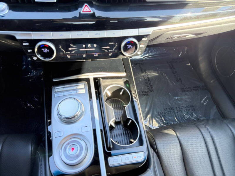 2024 Genesis G80 2.5T