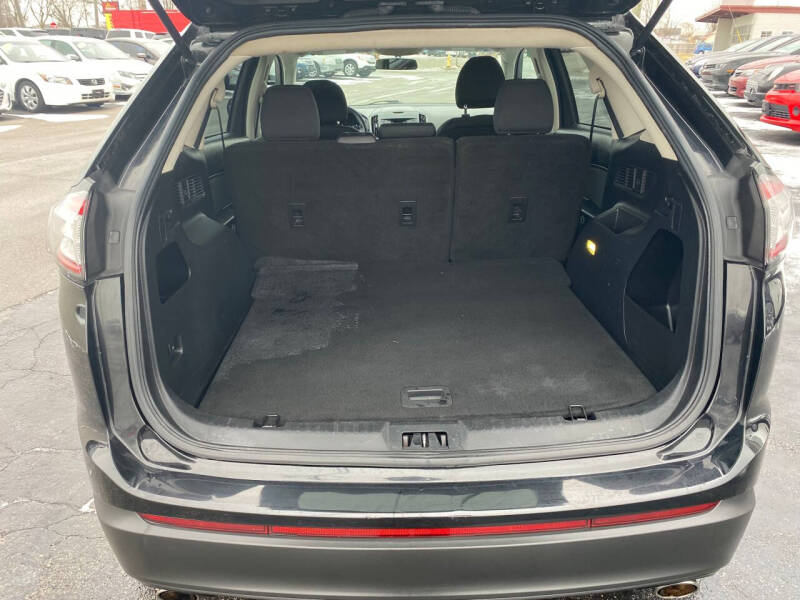 2015 Ford Edge SE