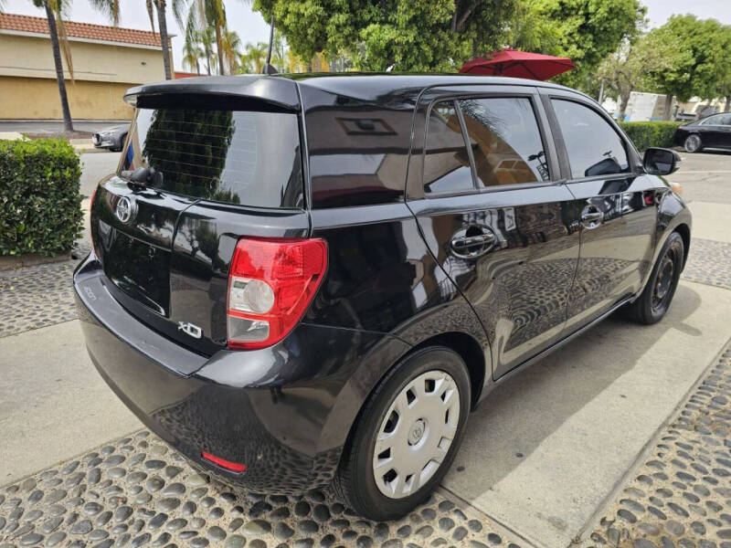 2014 Scion xD