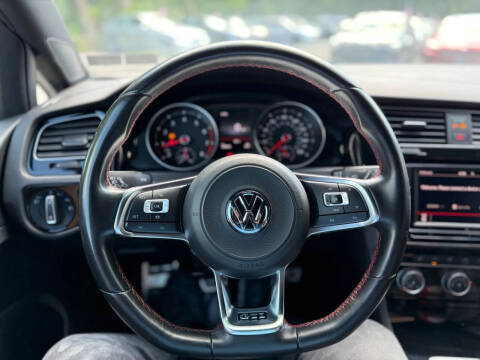 2019 Volkswagen Golf GTI