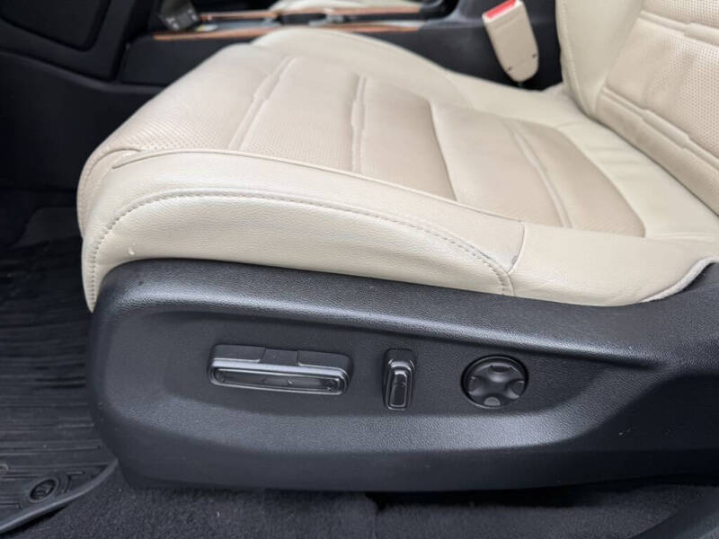 2022 Honda CR-V Hybrid Touring