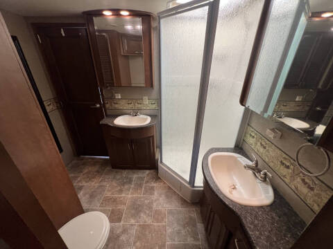 2013 Thor Motor Coach CHALLENGER 37GT