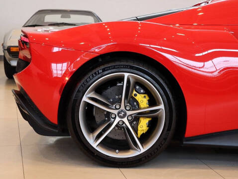 2024 Ferrari 296 GTS