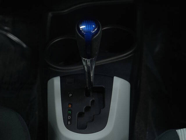 2013 Toyota Prius c Two