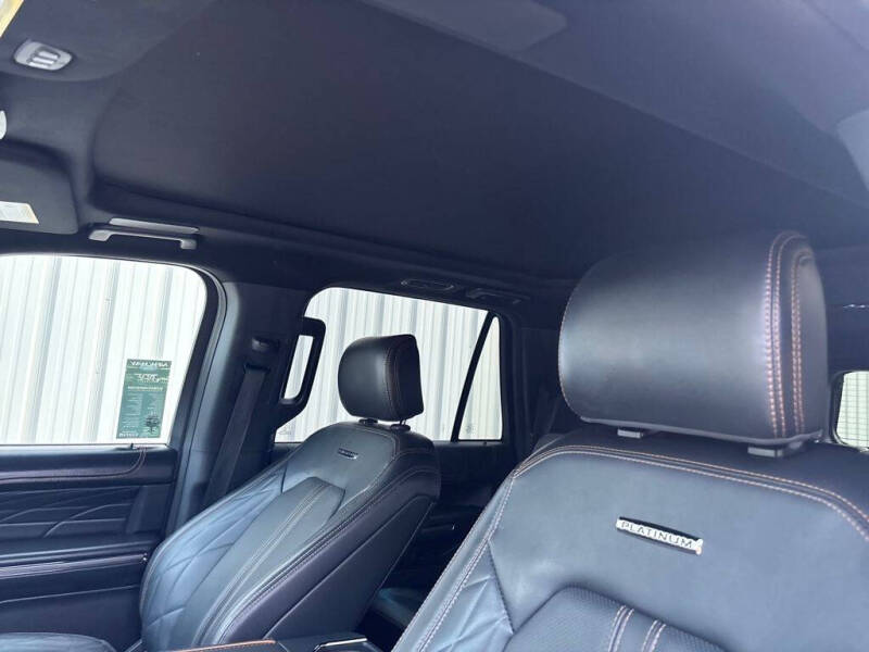 2022 Ford Expedition MAX Platinum