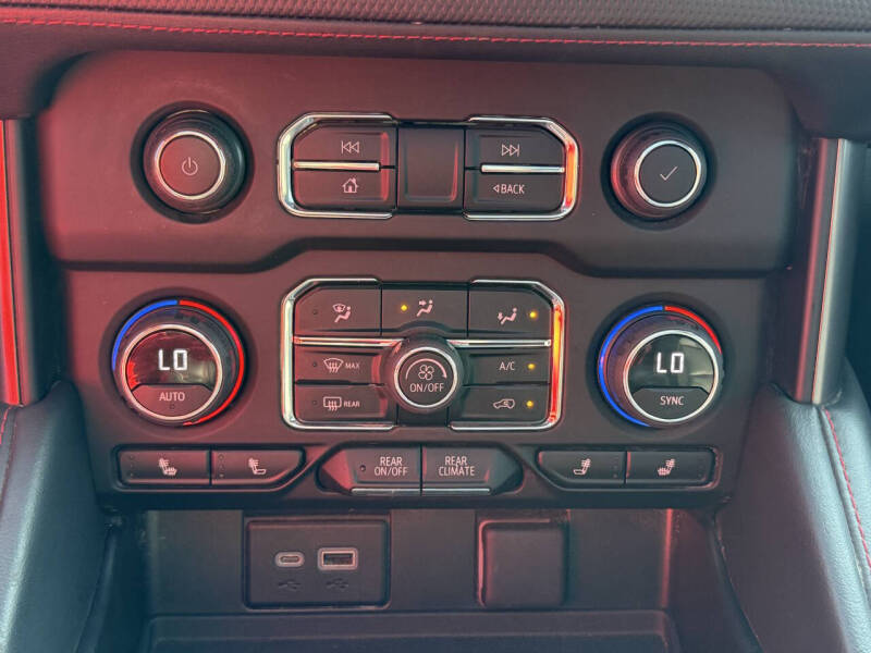 2023 Chevrolet Tahoe RST