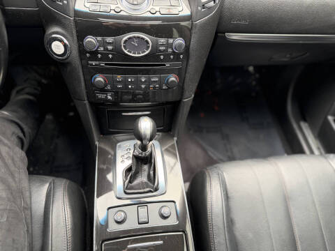 2012 Infiniti FX35