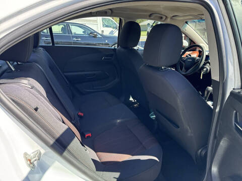 2014 Chevrolet Sonic LT Auto