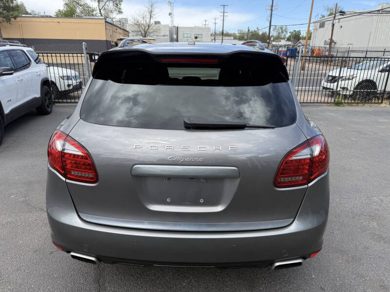 2012 Porsche Cayenne Tiptronic