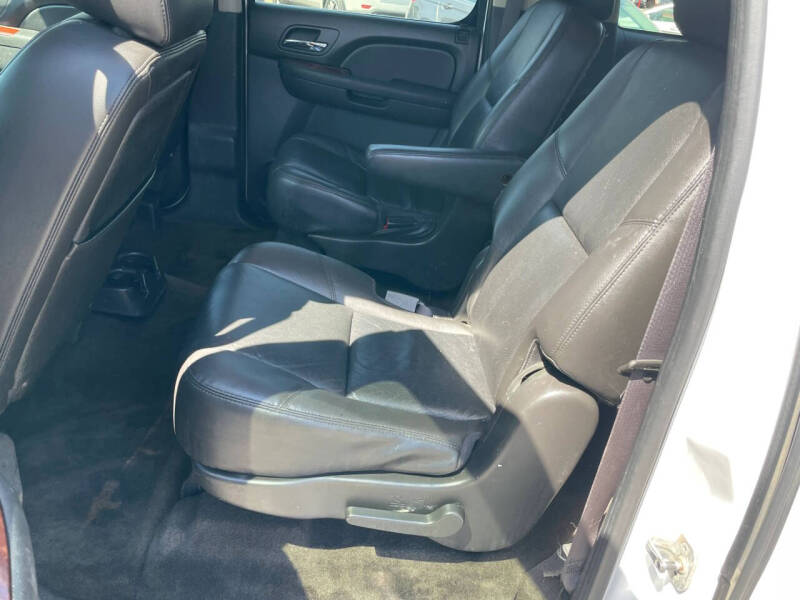 2011 Chevrolet Suburban LTZ