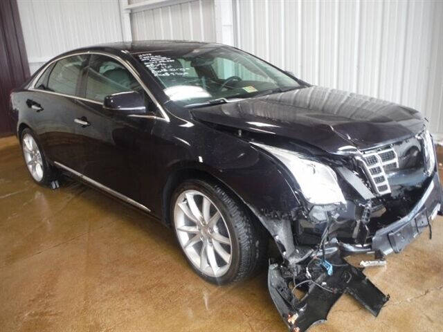2014 Cadillac XTS Premium Collection's photo