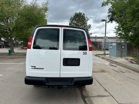 2017 Chevrolet Express 2500