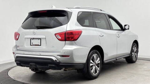 2019 Nissan Pathfinder SL