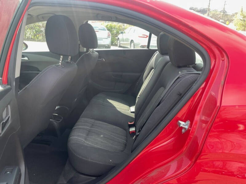 2015 Chevrolet Sonic LT Auto