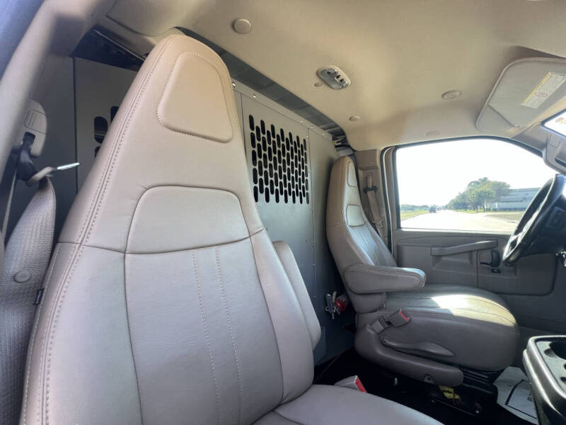 2020 Chevrolet Express 3500