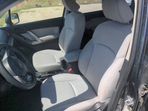 2016 Subaru Forester 2.5i