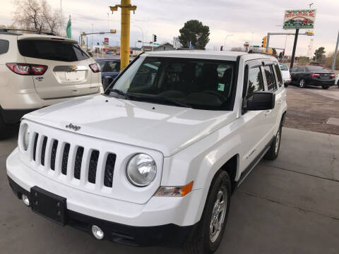 2016 Jeep Patriot for sale at Fiesta Motors Inc in Las Cruces NM