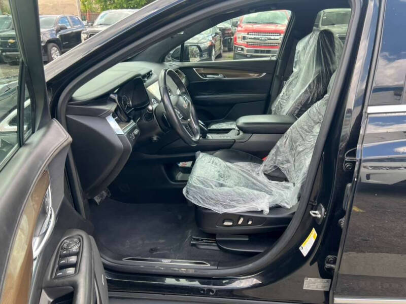 2017 Cadillac XT5 Platinum
