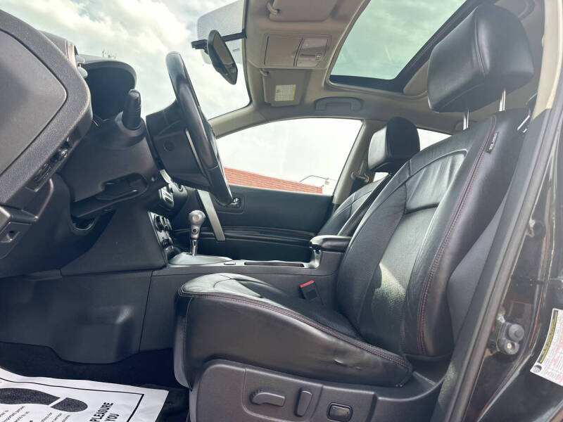 2011 Nissan Rogue SV