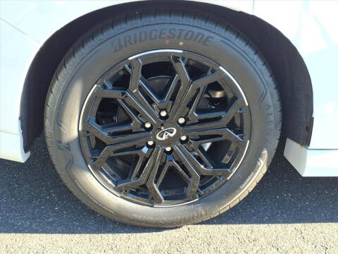 2026 Infiniti QX80 Sport