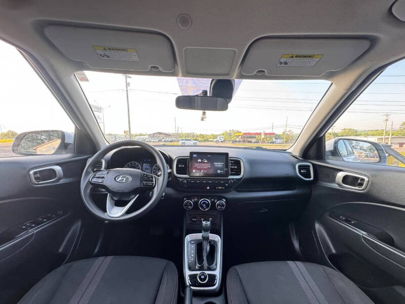 2020 Hyundai Venue SEL