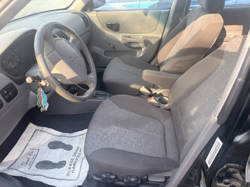 2005 Hyundai Accent GLS