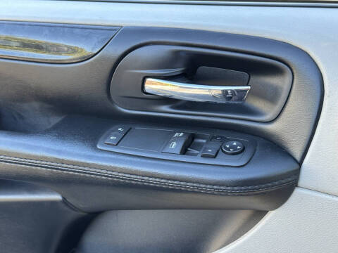 2015 Dodge Grand Caravan SE