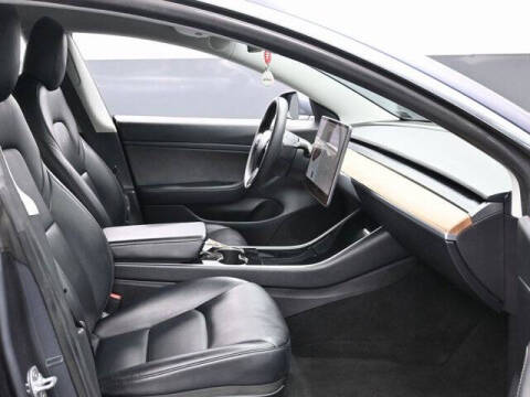 2020 Tesla Model 3 Standard Range Plus