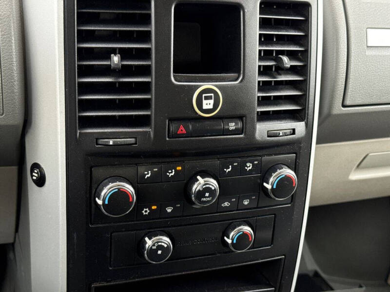 2008 Dodge Grand Caravan SXT