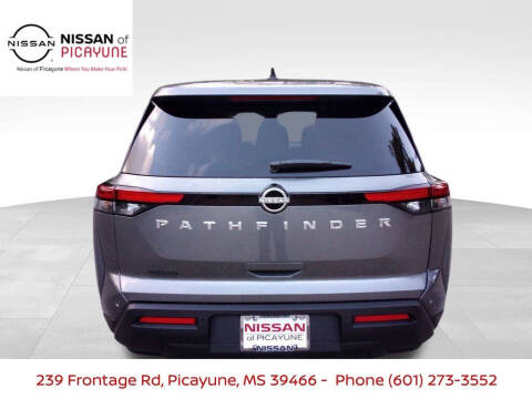 2025 Nissan Pathfinder S