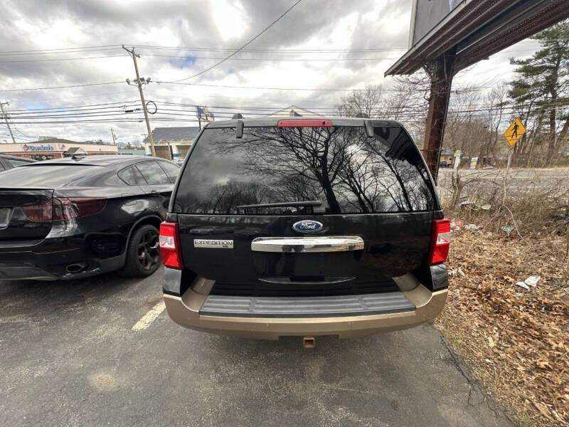 2011 Ford Expedition XLT