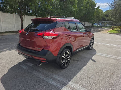 2018 Nissan Kicks SR